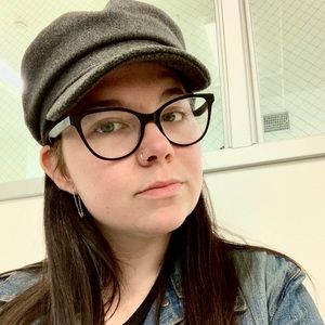 Meet your Posher, Alisha